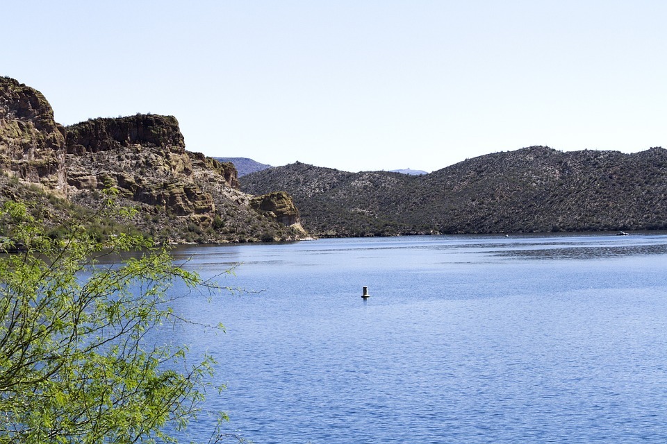 Saguaro Lake, Arizona