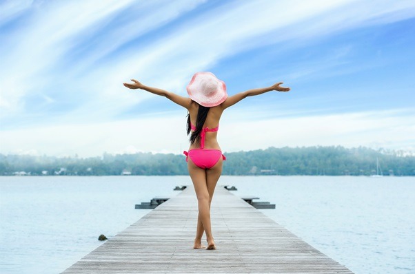 Be Confident at the Beach - How to Choose Fabulous Swimwear